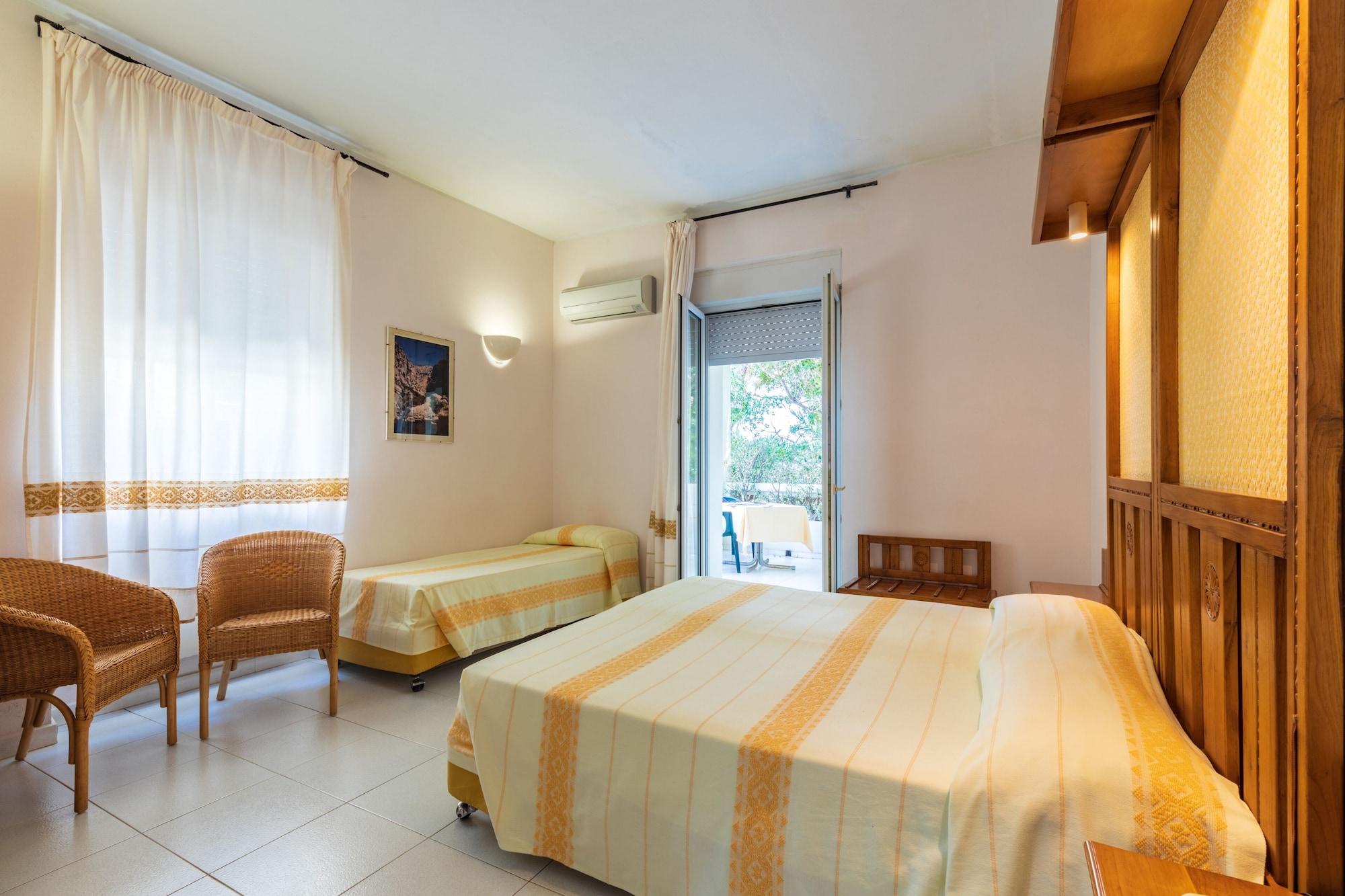 Albergo Miramare Cala Gonone Exterior foto